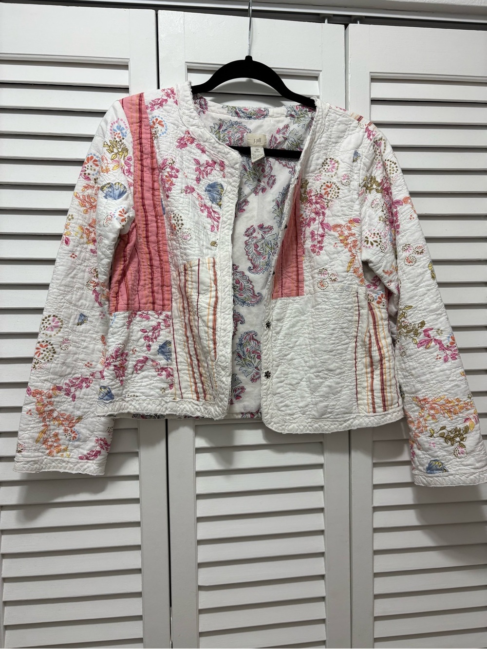 J. Jill White Quilted Jacket with Pink Floral Panels